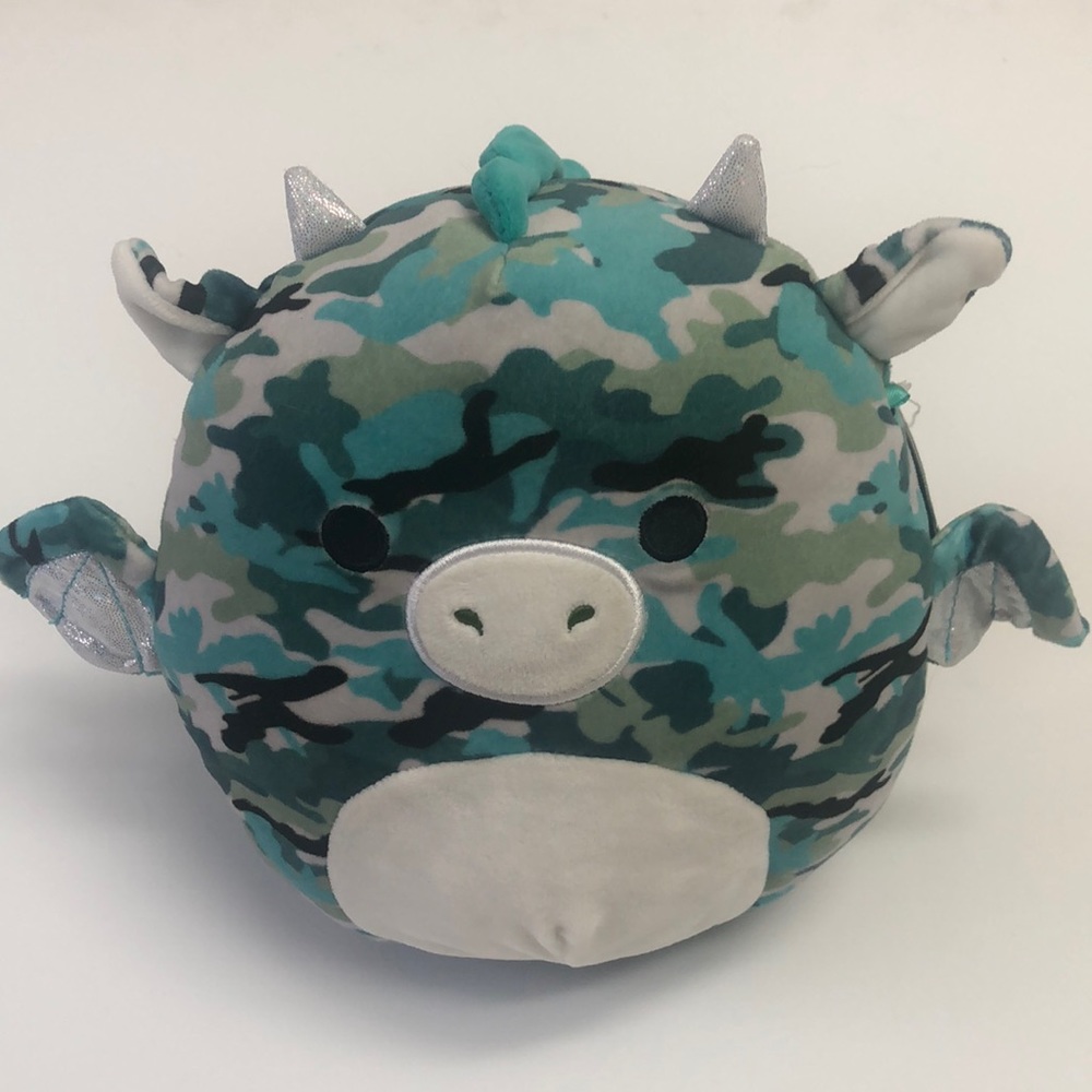 NWT Squishmallow Keanu the camo dragon!!